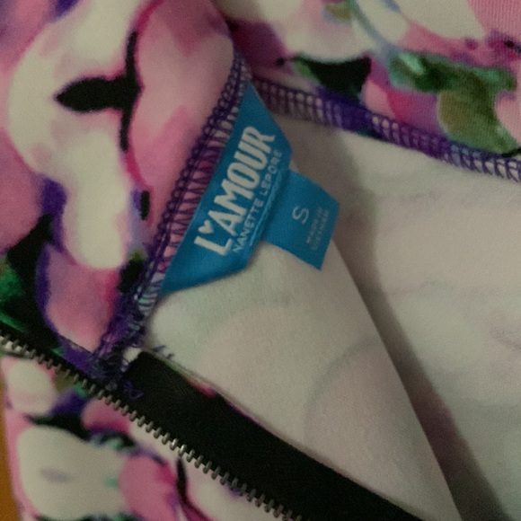 Floral Print Pencil Skirt - Picture 3 of 3